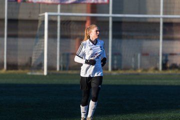 Bild 147 - Frauen SG Holstein Sued - SV Gruenweiss-Siebenbaeumen : Ergebnis: 0:2